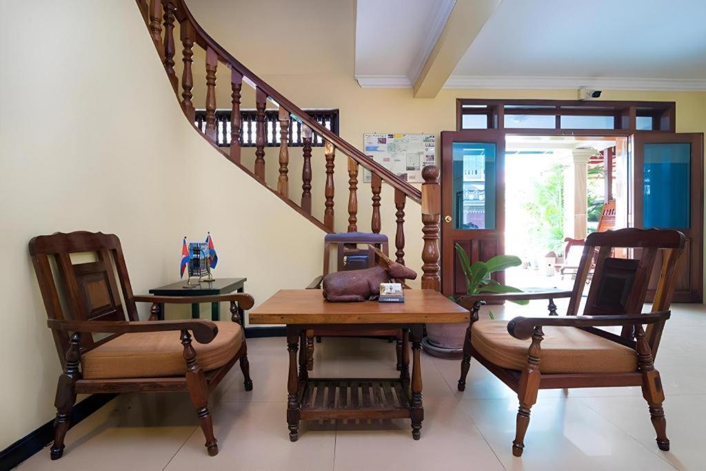 Happy Zone Hostel Siem Reap Exteriör bild