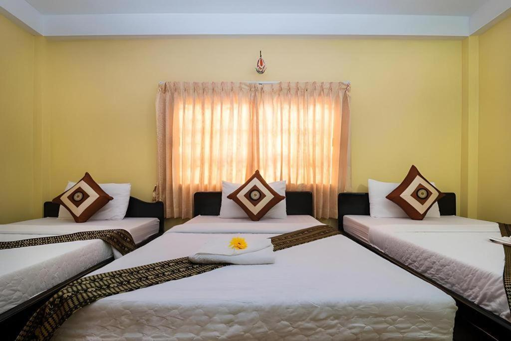 Happy Zone Hostel Siem Reap Exteriör bild