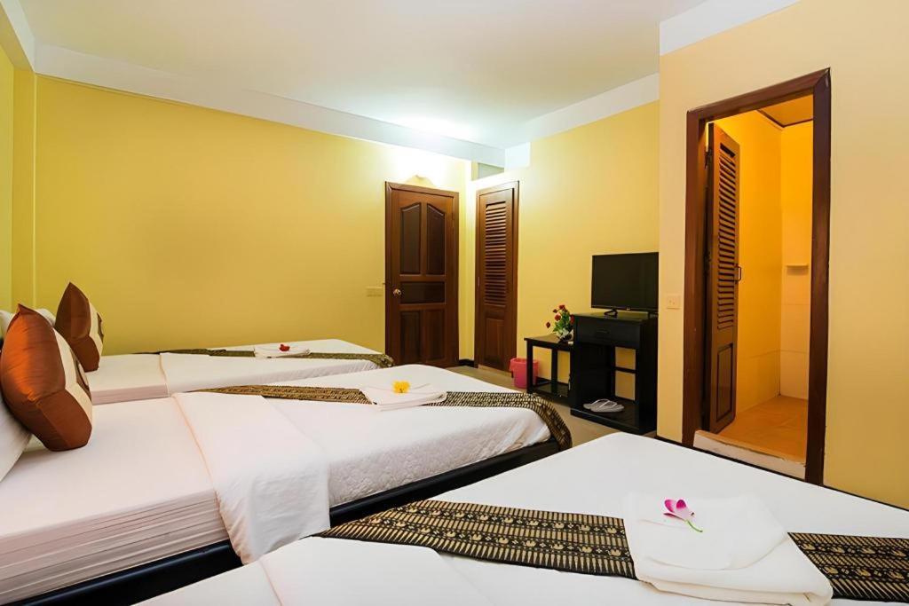 Happy Zone Hostel Siem Reap Exteriör bild