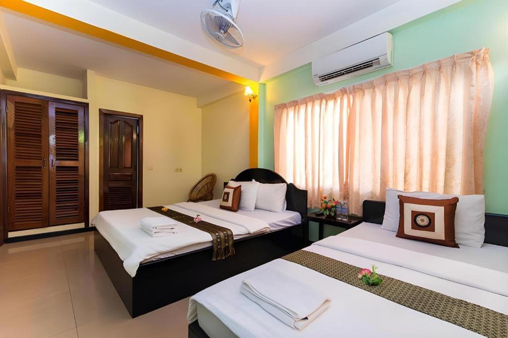Happy Zone Hostel Siem Reap Exteriör bild