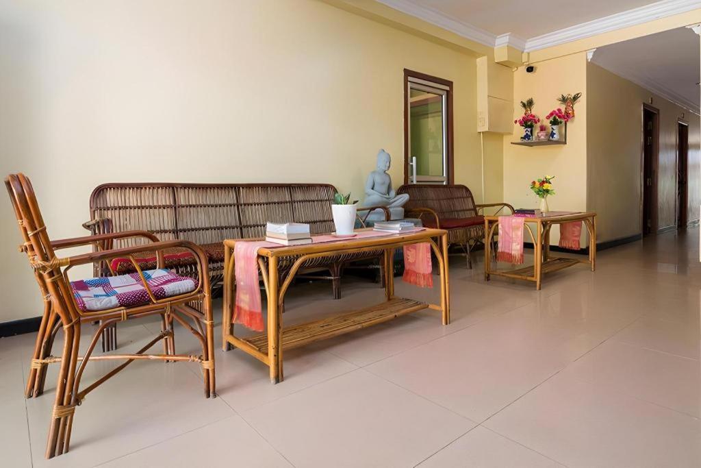 Happy Zone Hostel Siem Reap Exteriör bild