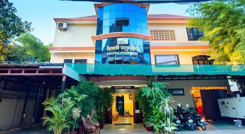 Happy Zone Hostel Siem Reap Exteriör bild